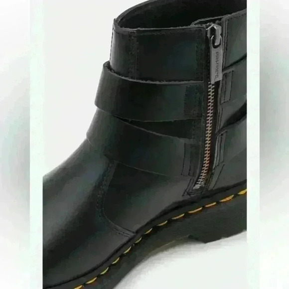 Dr. Martens JAMES UNISEX – Classic Ankle Boots – Black - Picture 3 of 10